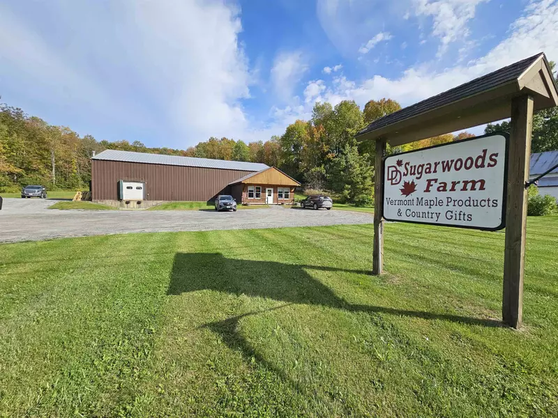 2287 Glover ST, Glover, VT 05839