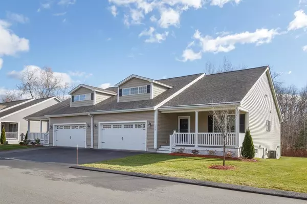 Hudson, NH 03051,40B Brackett LN