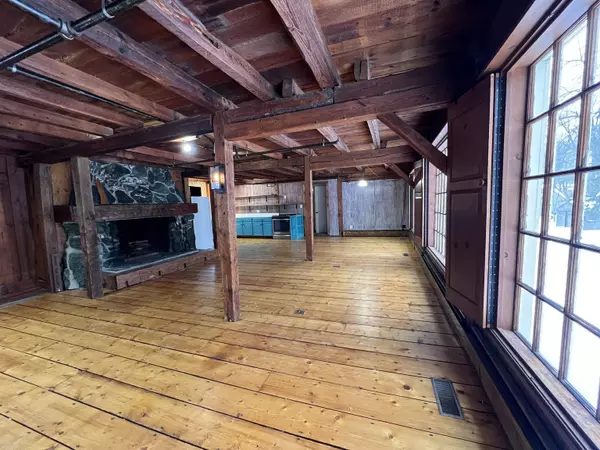 Milford, NH 03055,79 Amherst ST