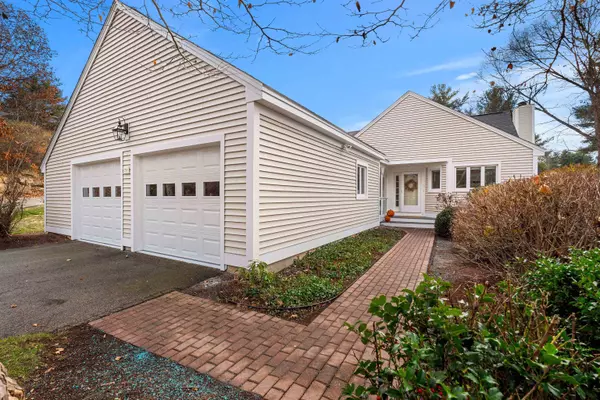 Manchester, NH 03104-1681,755 Straw Hill RD