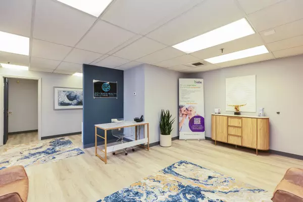 Salem, NH 03079,254 N Broadway WAY #203