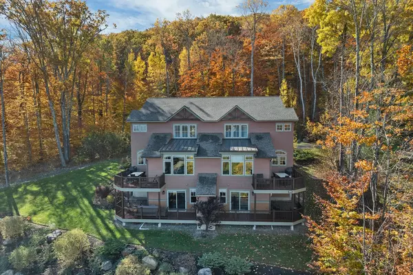 Laconia, NH 03246,598 Scenic RD #1