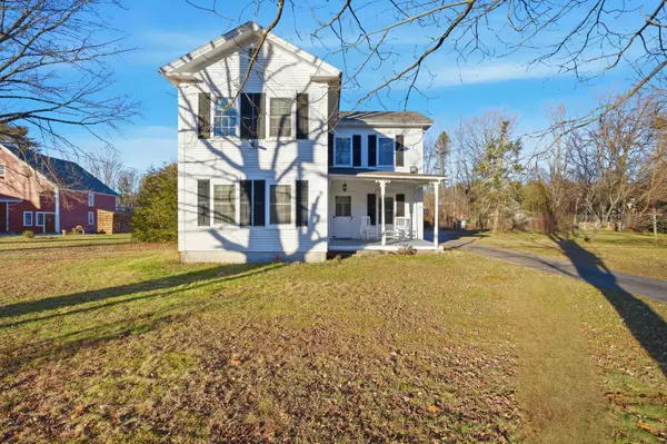 New Hampton, NH 03256,23 Old Bristol RD