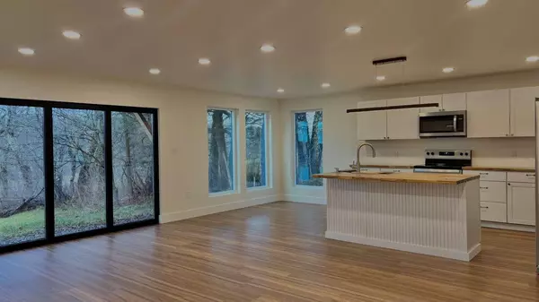 Morristown, VT 05661,99 Joseph ST