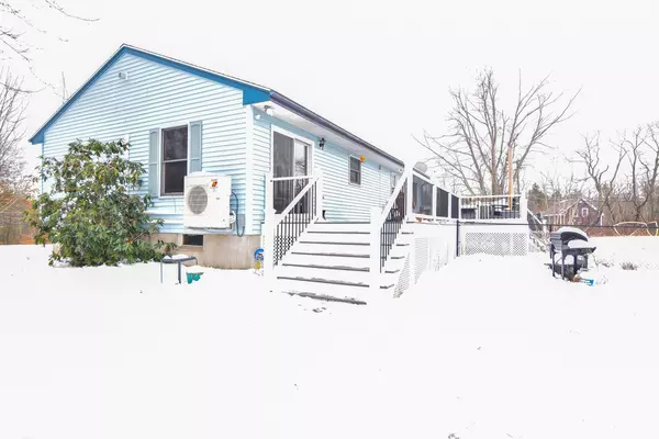 Rochester, NH 03867,179 Four Rod RD