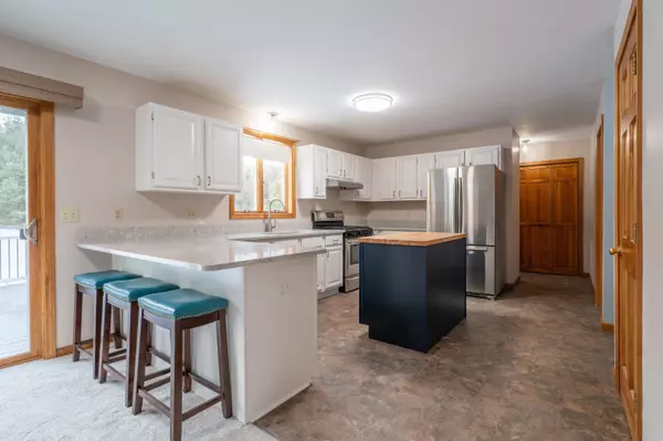 Merrimack, NH 03054,14 Brant DR