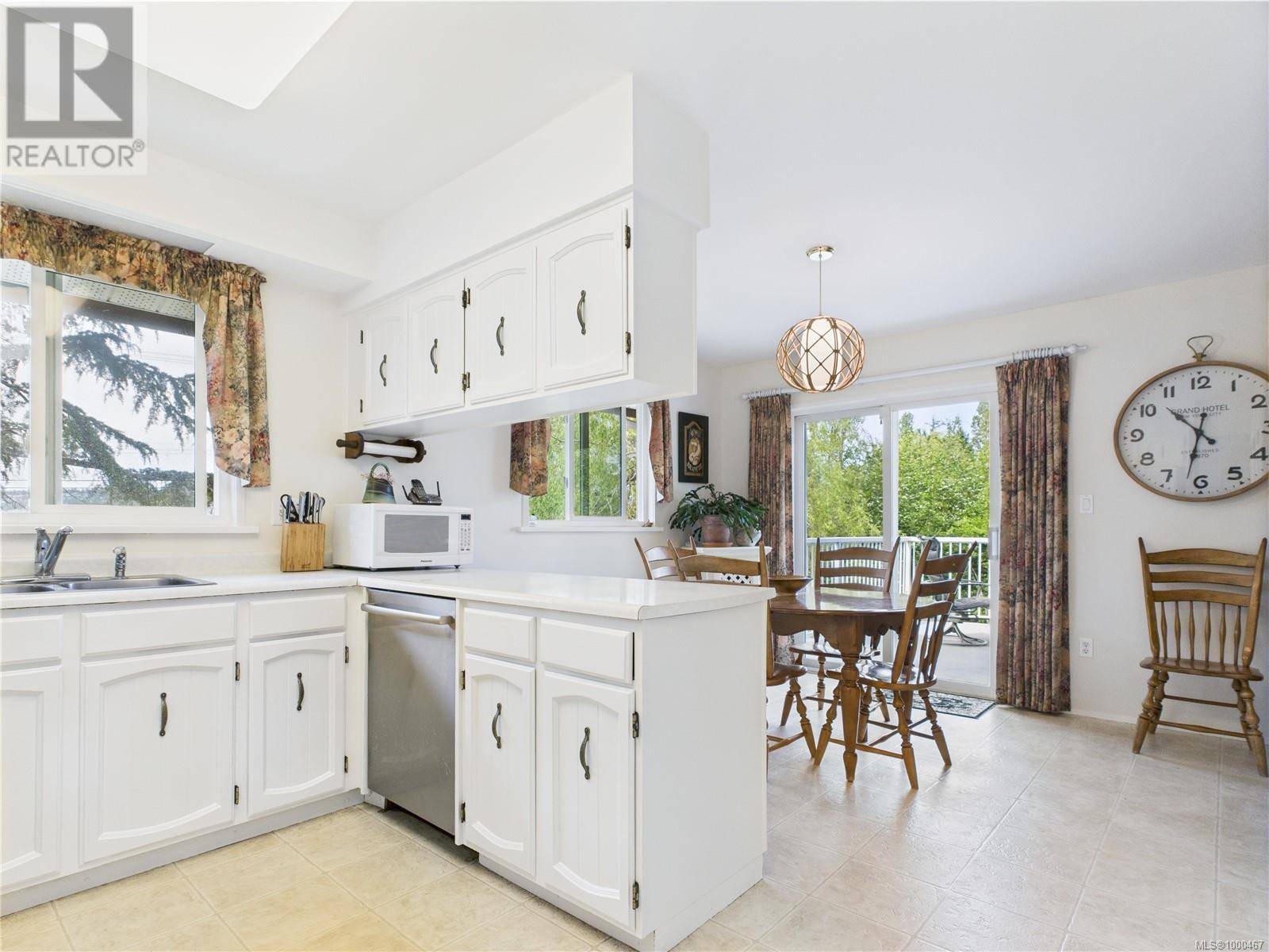 North Saanich, BC V8L5S9,1920 MIlls Rd