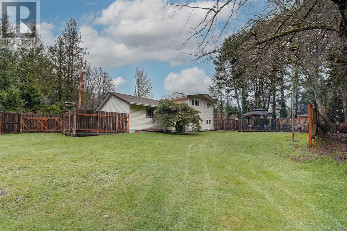 Sooke, BC V9Z0G4,5787 Woodlands Rd