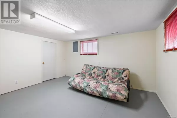 Port Alberni, BC V9Y2R2,3084 11th Ave