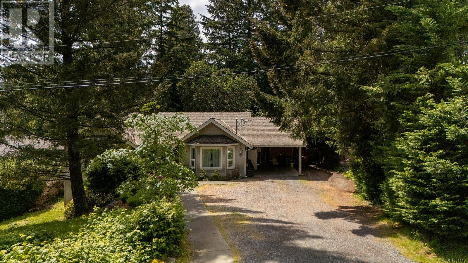 2750 Scobhal Rd, Shawnigan Lake, BC V0R2W1