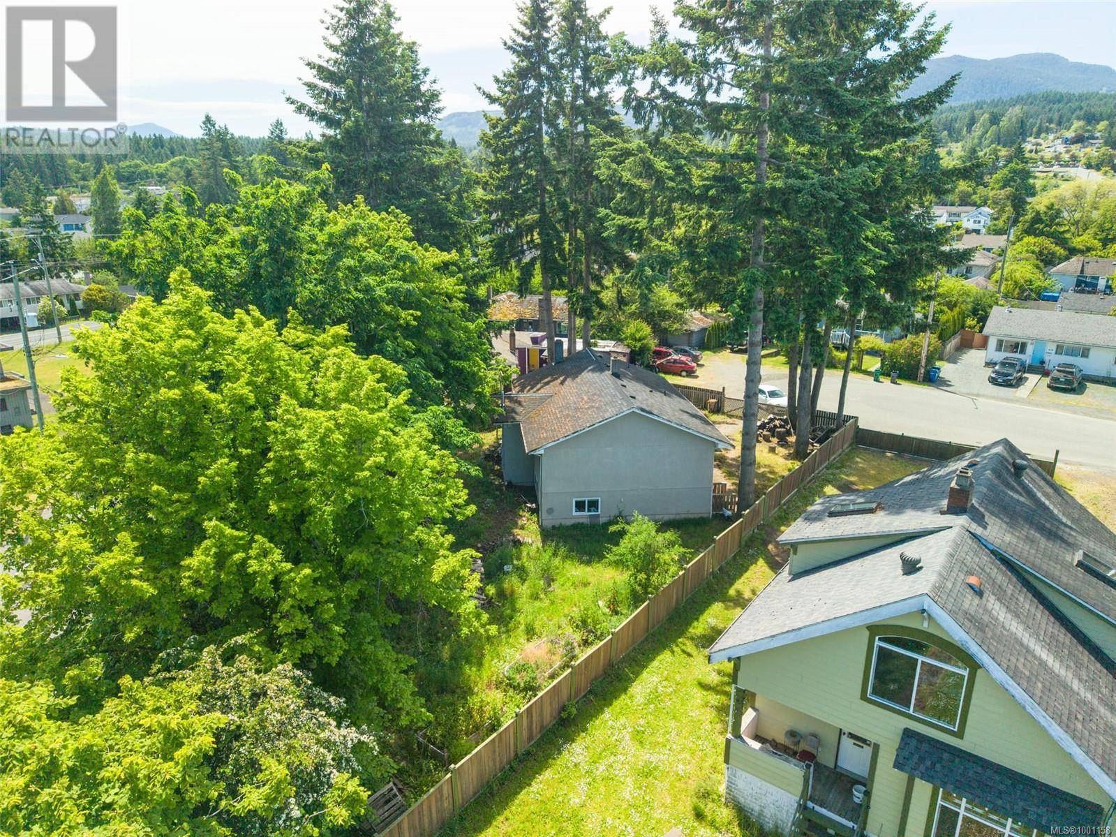 Nanaimo, BC V9R2Z2,308 Harewood Rd
