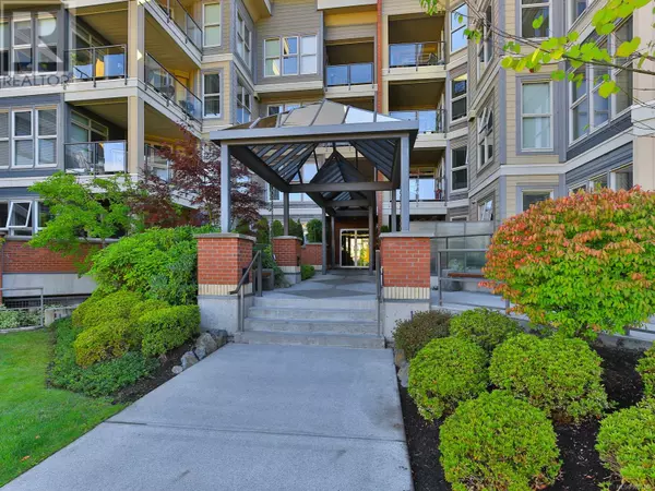 Nanaimo, BC V9V1W8,6310 McRobb AVE #114