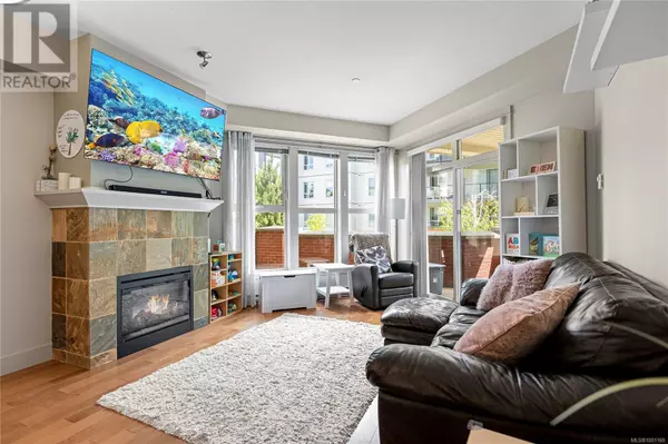 Nanaimo, BC V9V1W8,6310 McRobb AVE #114