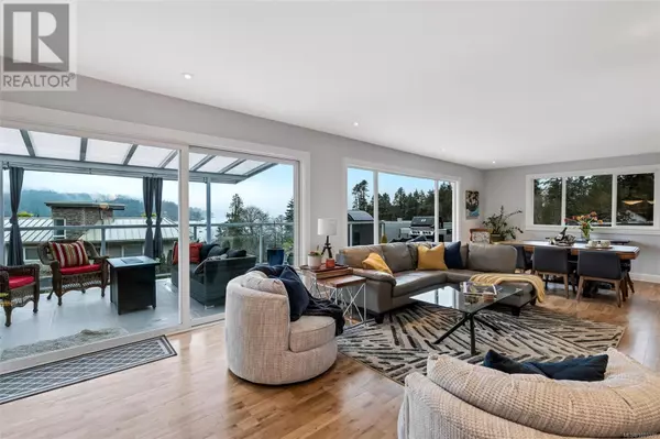 Central Saanich, BC V8M1B5,926 Grilse Lane