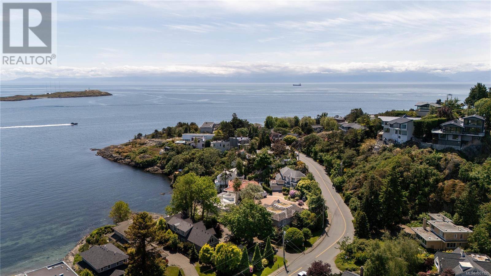 Oak Bay, BC V8S2J8,335 King George Terr