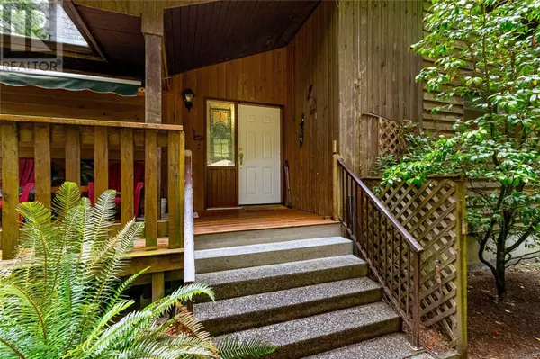 Nanaimo, BC V0R2E0,3345 Mcguire Way