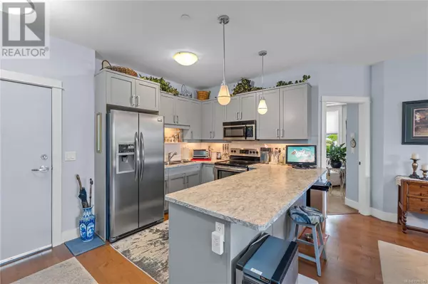Nanaimo, BC V9V1W8,6310 McRobb AVE #121
