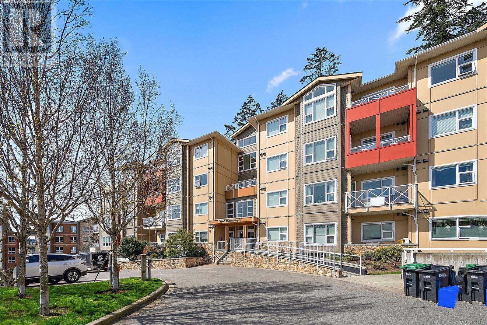1900 Watkiss WAY #210, View Royal, BC V9B6L9