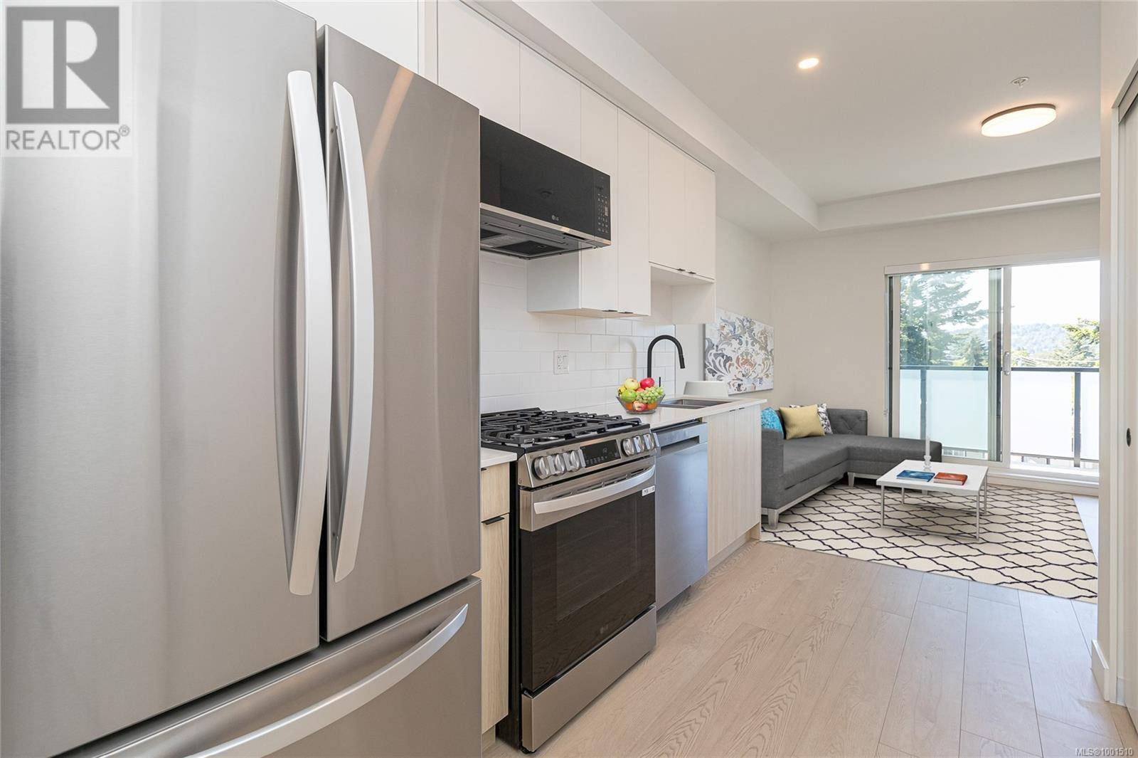 Langford, BC V9B3R8,2629 Millstream RD #512