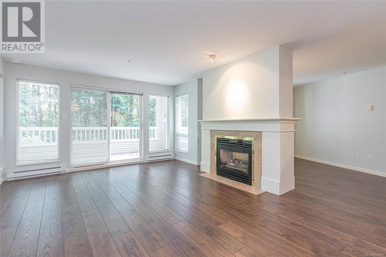 Nanaimo, BC V9T6K1,5620 Edgewater LN #209