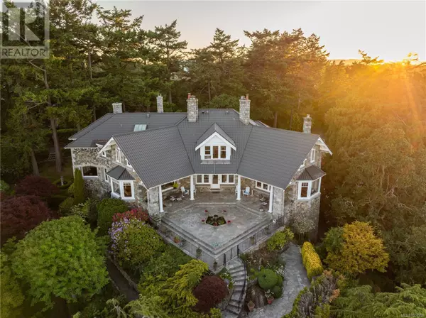 Oak Bay, BC V8S4K2,305 Denison Rd