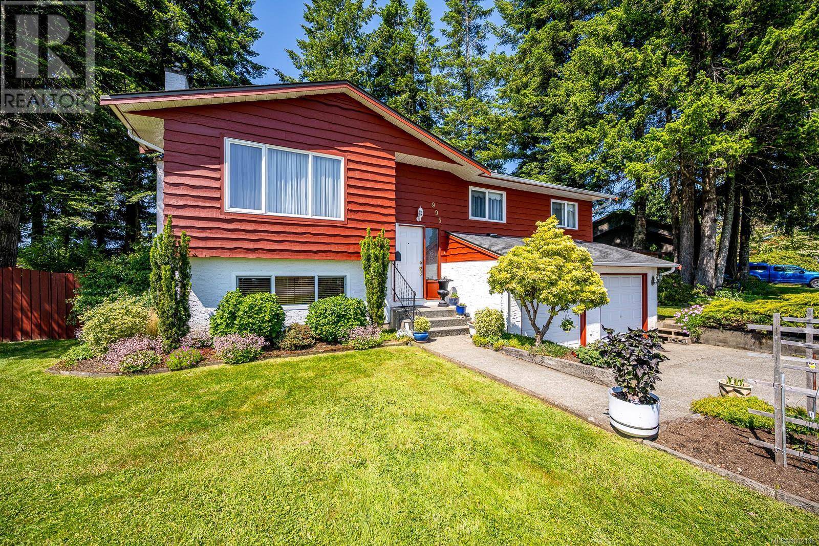 995 Mantle Dr, Courtenay, BC V9N7H3