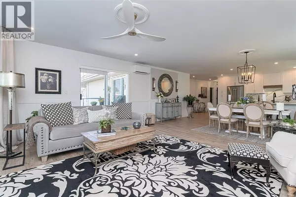 50 Songhees RD #516, Victoria, BC V9A7J4