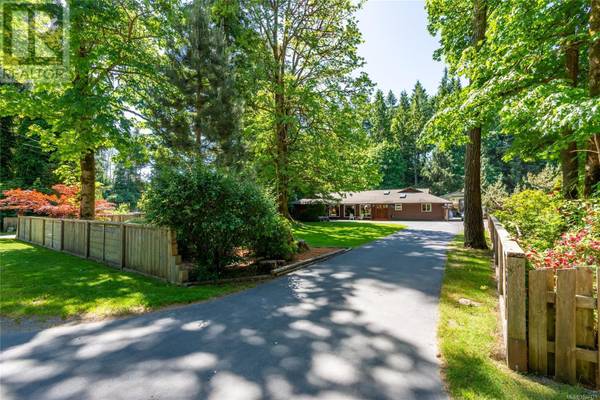 2531 Campbell River Rd, Campbell River, BC V9W4P1