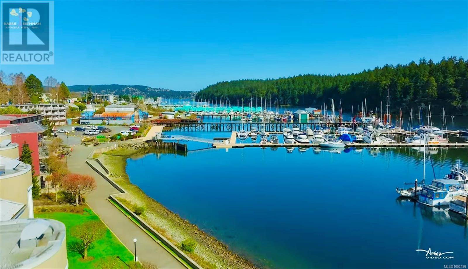 Nanaimo, BC V9S5T5,566 Stewart AVE #201