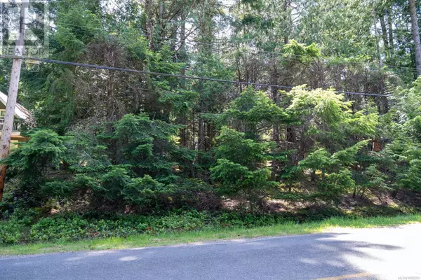 Pender Island, BC V0N2M2,4849 Pirates Rd