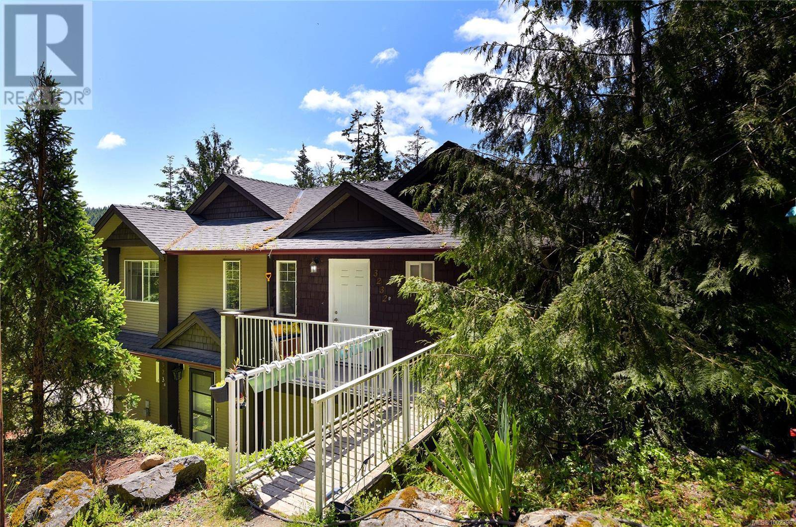 Langford, BC V9C3W6,3232 Loledo PL #A & B