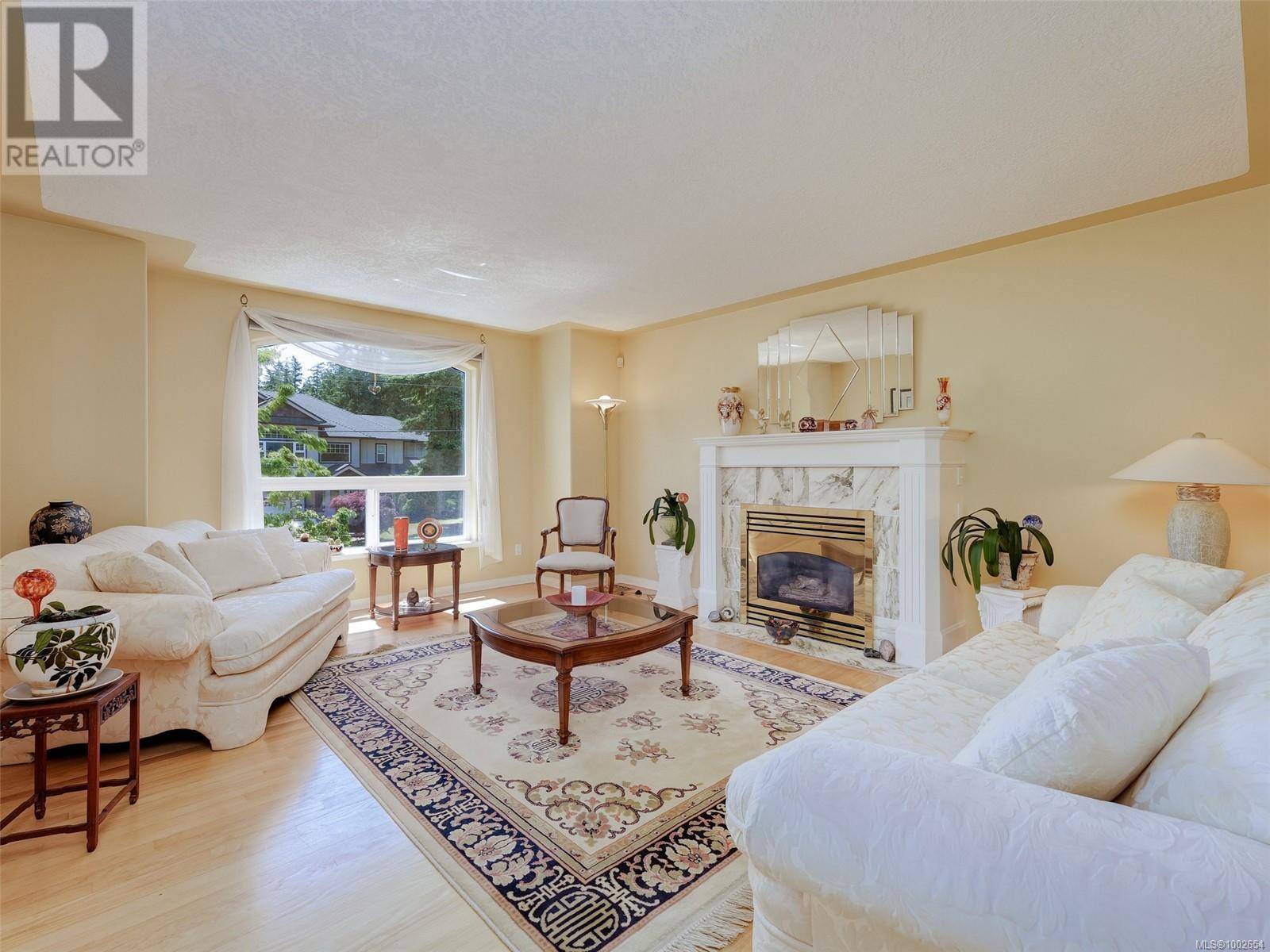 Central Saanich, BC V8Z5P5,2538 Meadowland Dr