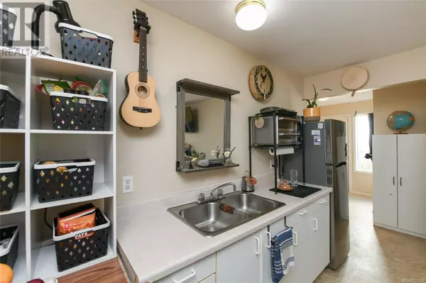 Courtenay, BC V9N7P6,2258 Tull AVE #A