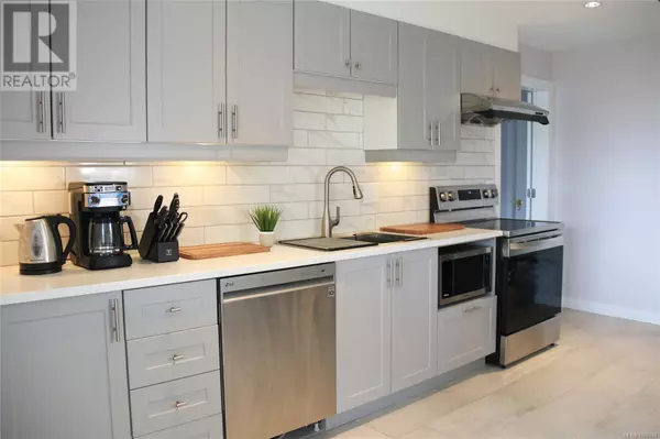 Nanaimo, BC V9V1P9,6568 Pelican Way