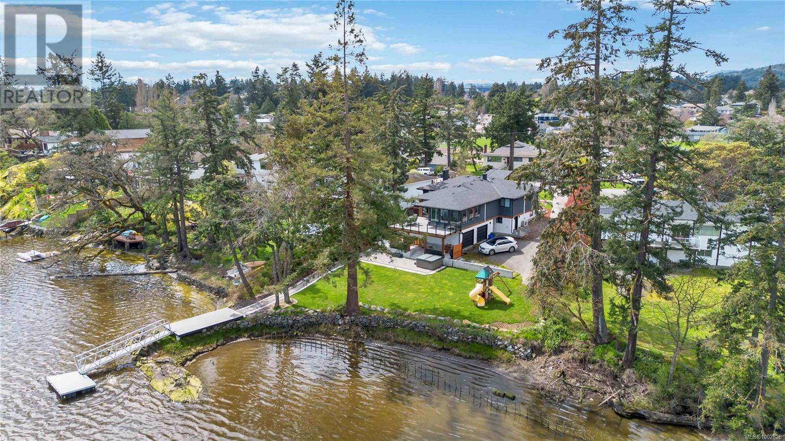 42 Kingham Pl, View Royal, BC V9B1L8