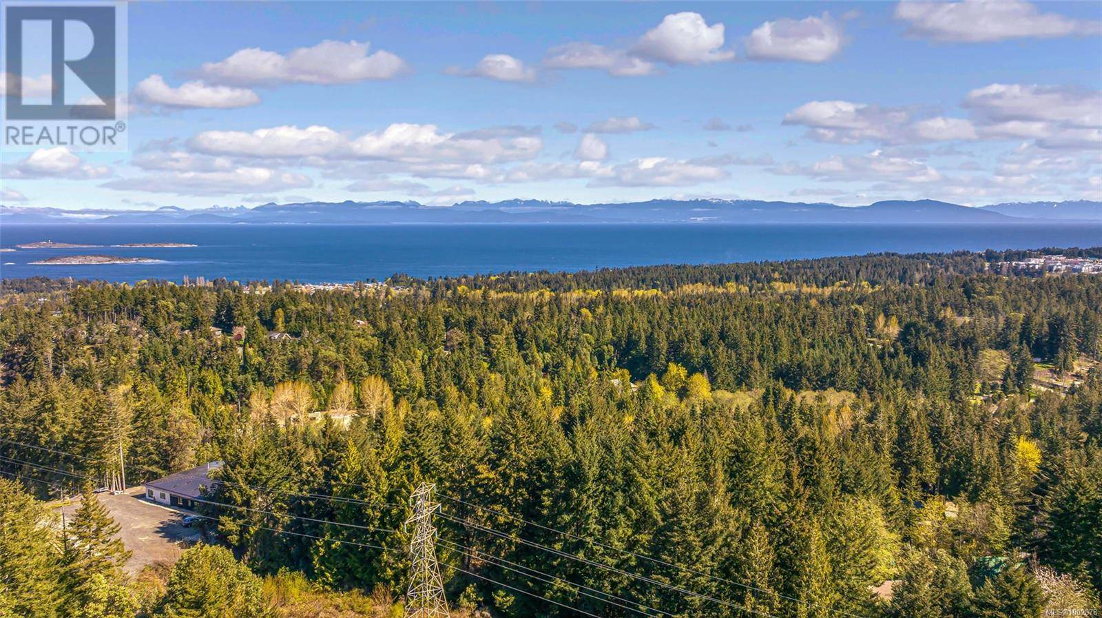 Lantzville, BC V0R2H0,5000 Broad Ridge Pl