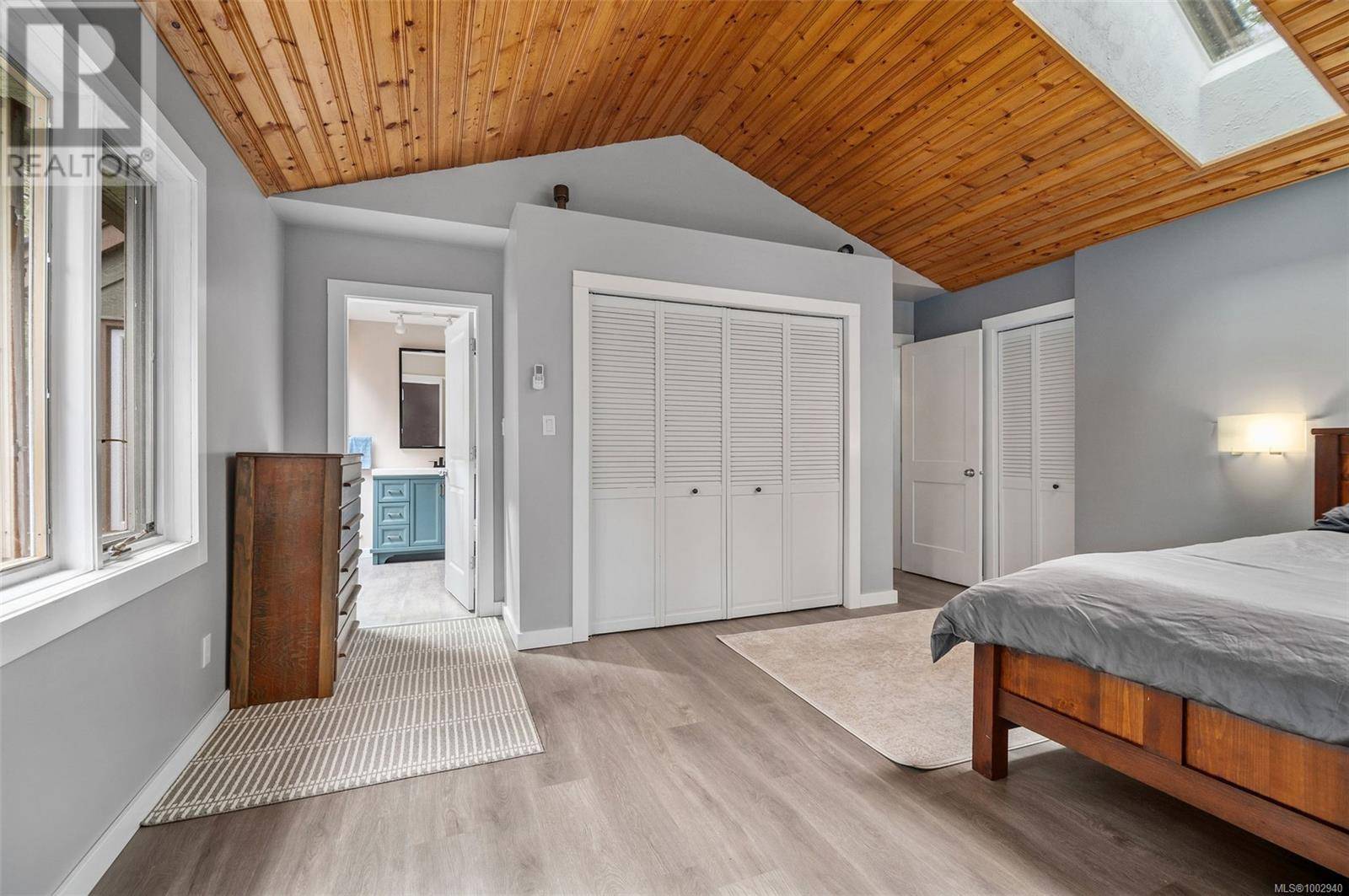 Black Creek, BC V9J1G1,3835 James Cres