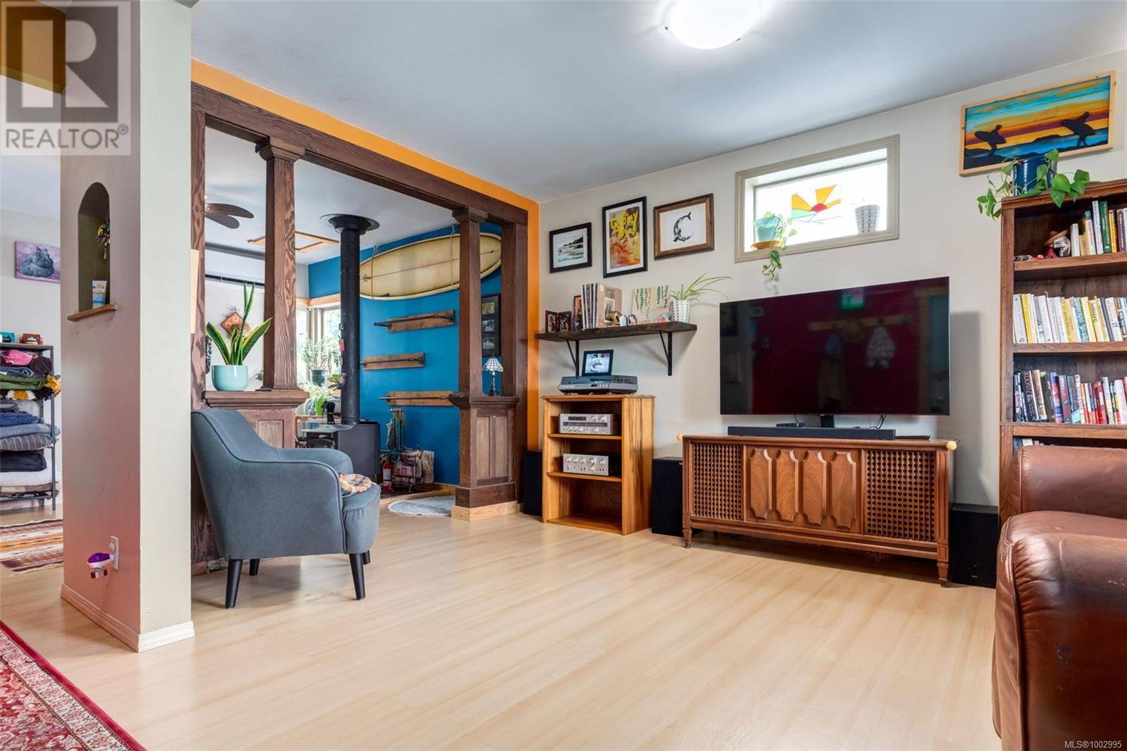 Nanaimo, BC V9T5P6,50 Irwin St