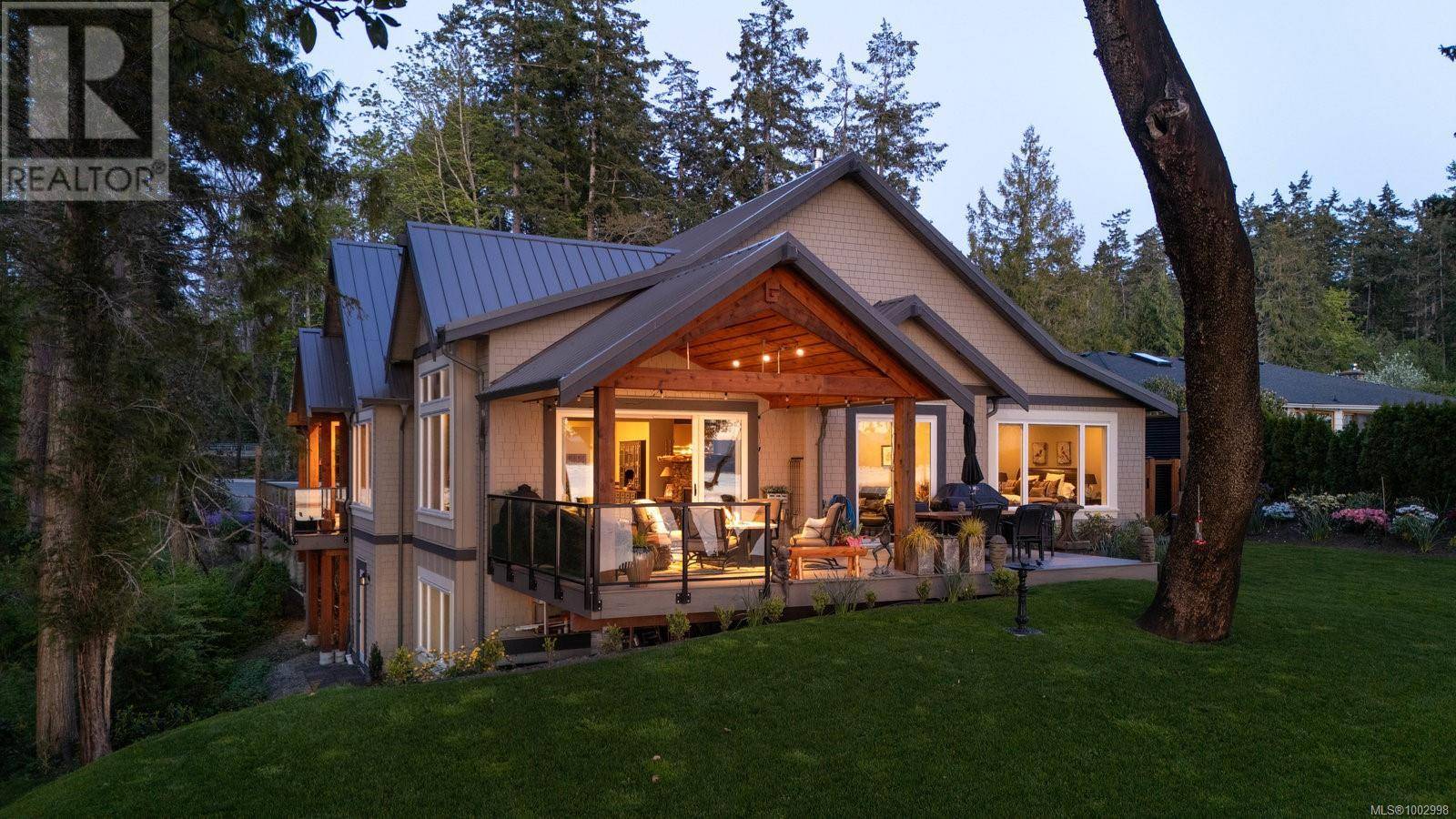 North Saanich, BC V8L5M1,11176 Chalet Rd