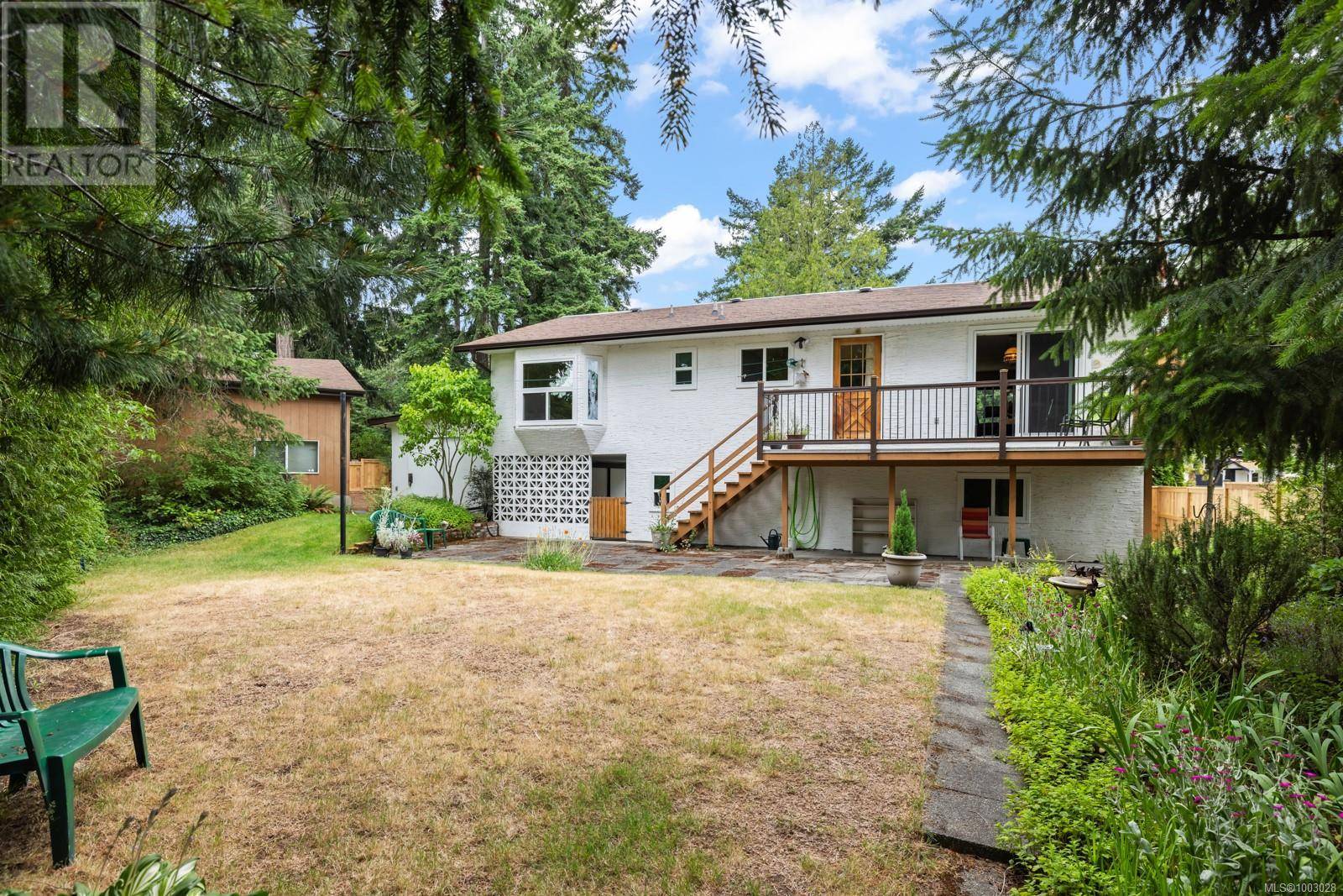Colwood, BC V9C2K5,3129 Carran Rd