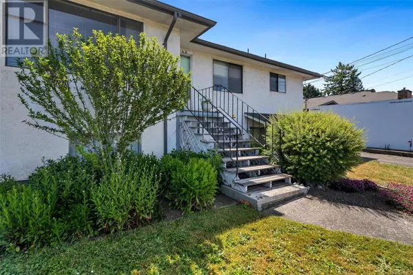 Saanich, BC V8Z3T5,3245 Albion Rd