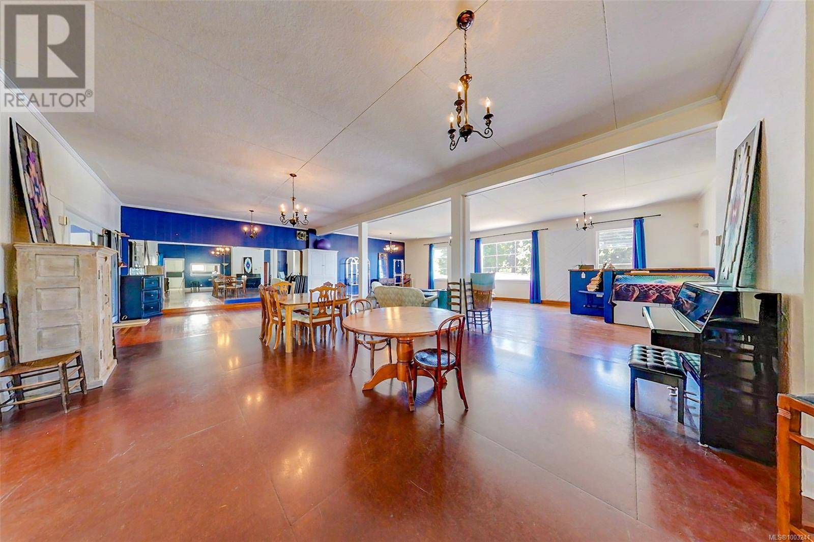 3071 Kingsway Ave, Port Alberni, BC V9Y1X7
