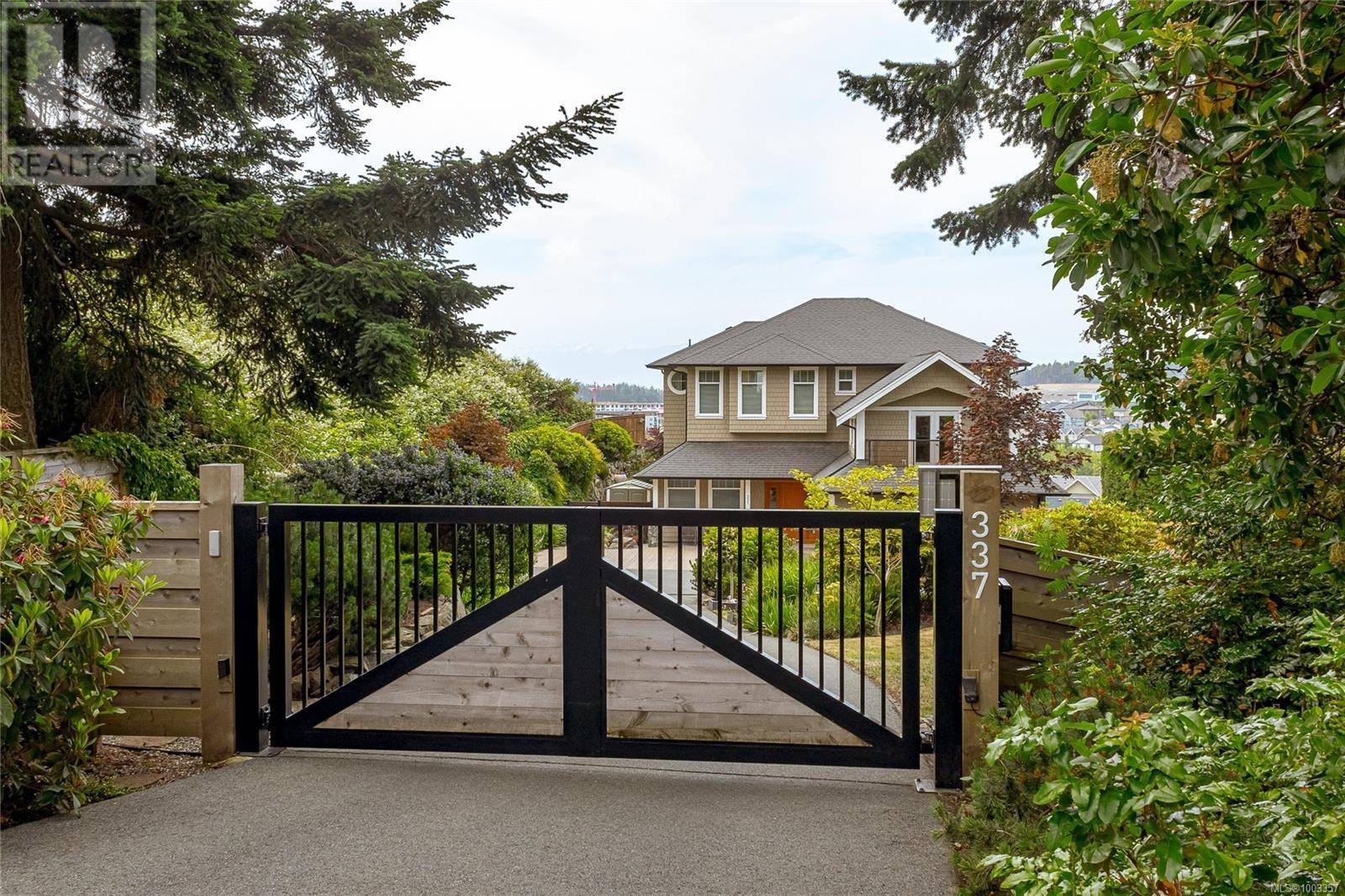 Colwood, BC V9C2E9,337 Cotlow Rd