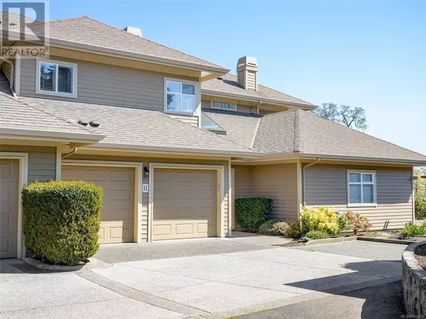 Saanich, BC V8N6L4,4522 Gordon Point DR #11