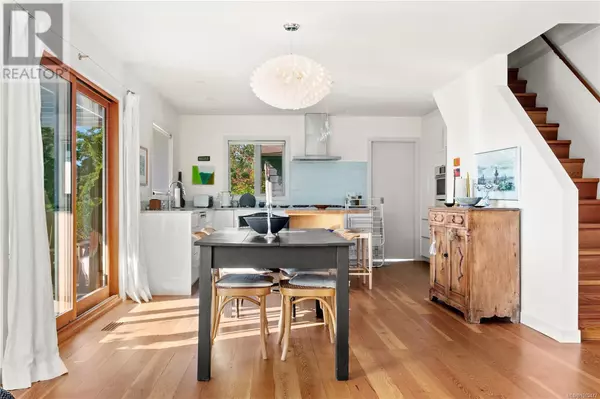 North Saanich, BC V8L5H4,9710 Glenelg Ave