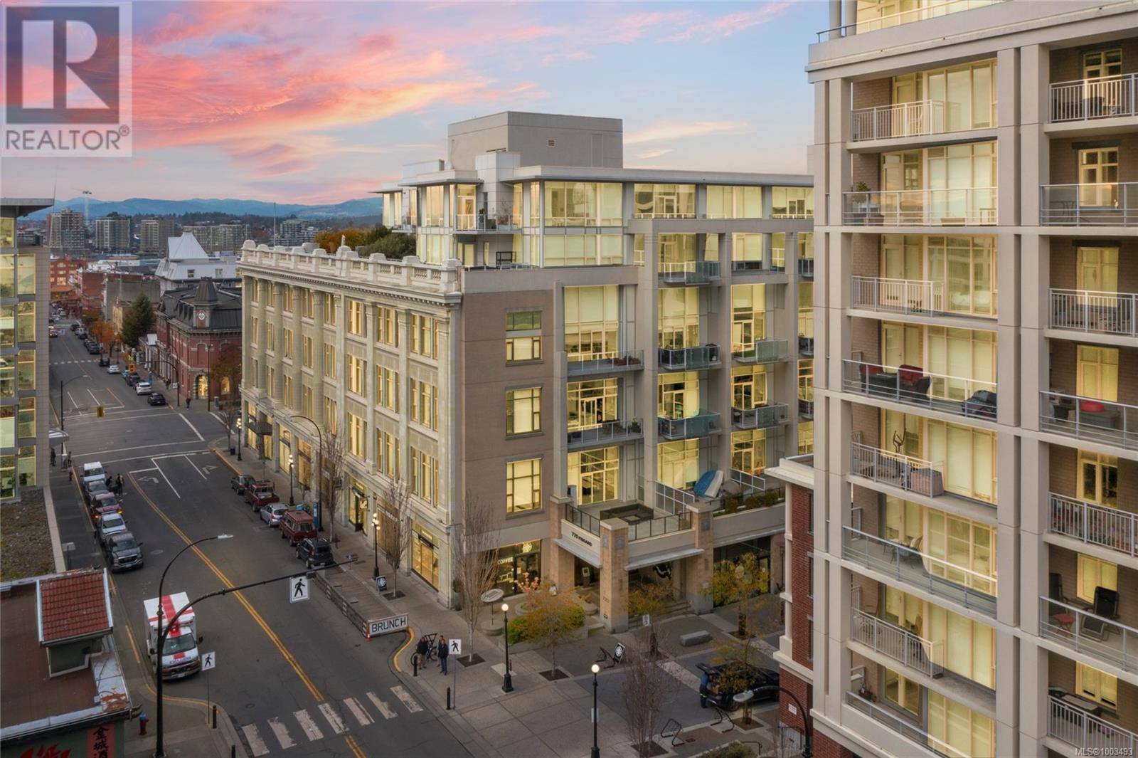Victoria, BC V8W0B8,770 Fisgard ST #220