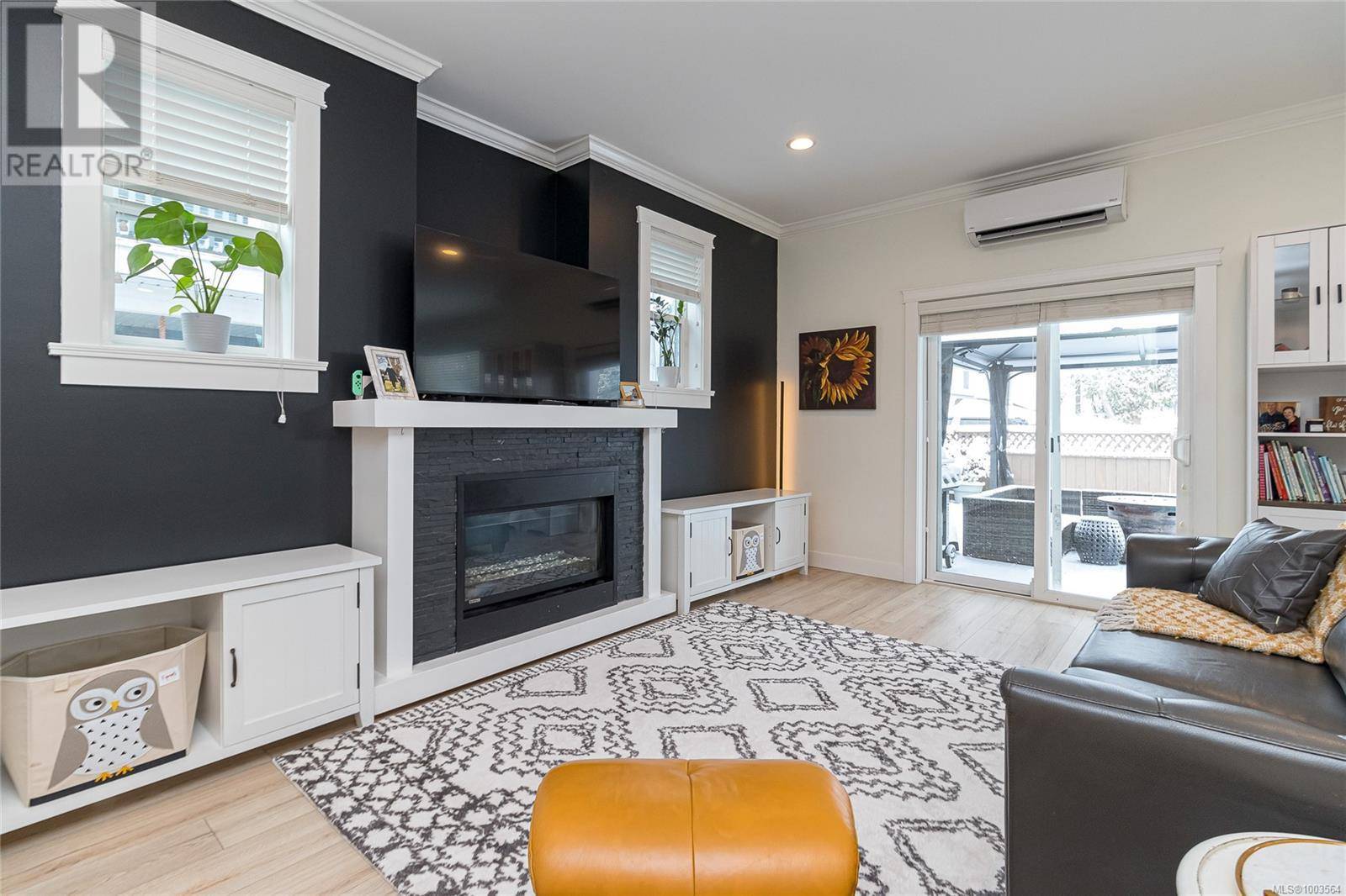 Langford, BC V9B5T5,2796 Lake End Rd