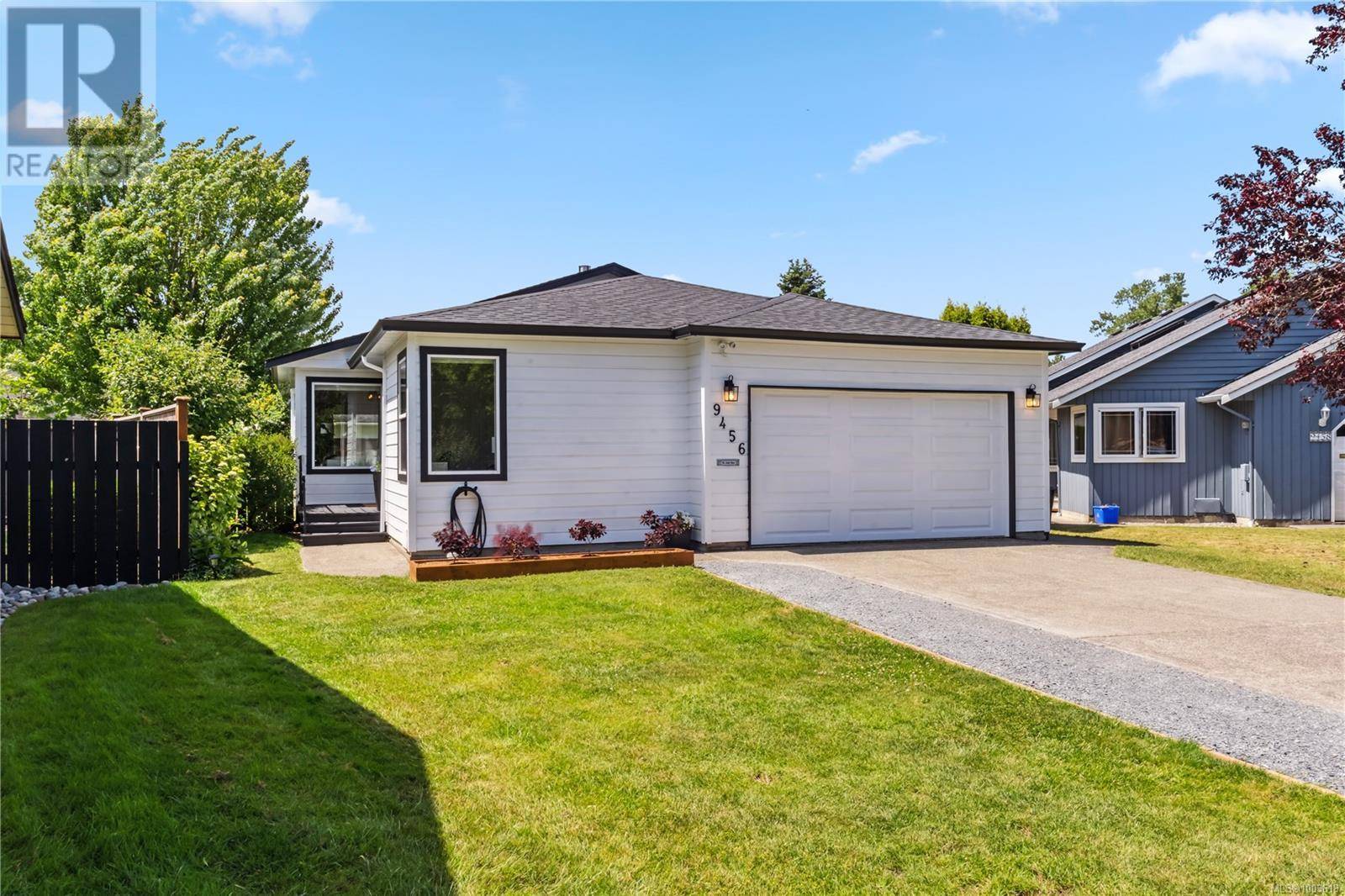 9456 Braun Cres, Sidney, BC V8L4Y1