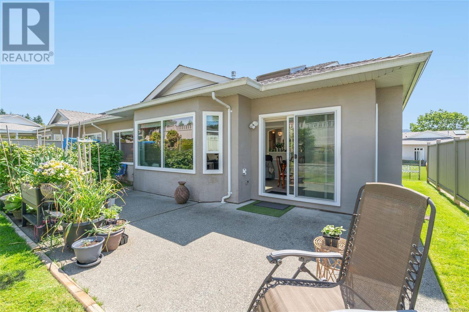 Nanaimo, BC V9T6B8,5870 Primrose Dr
