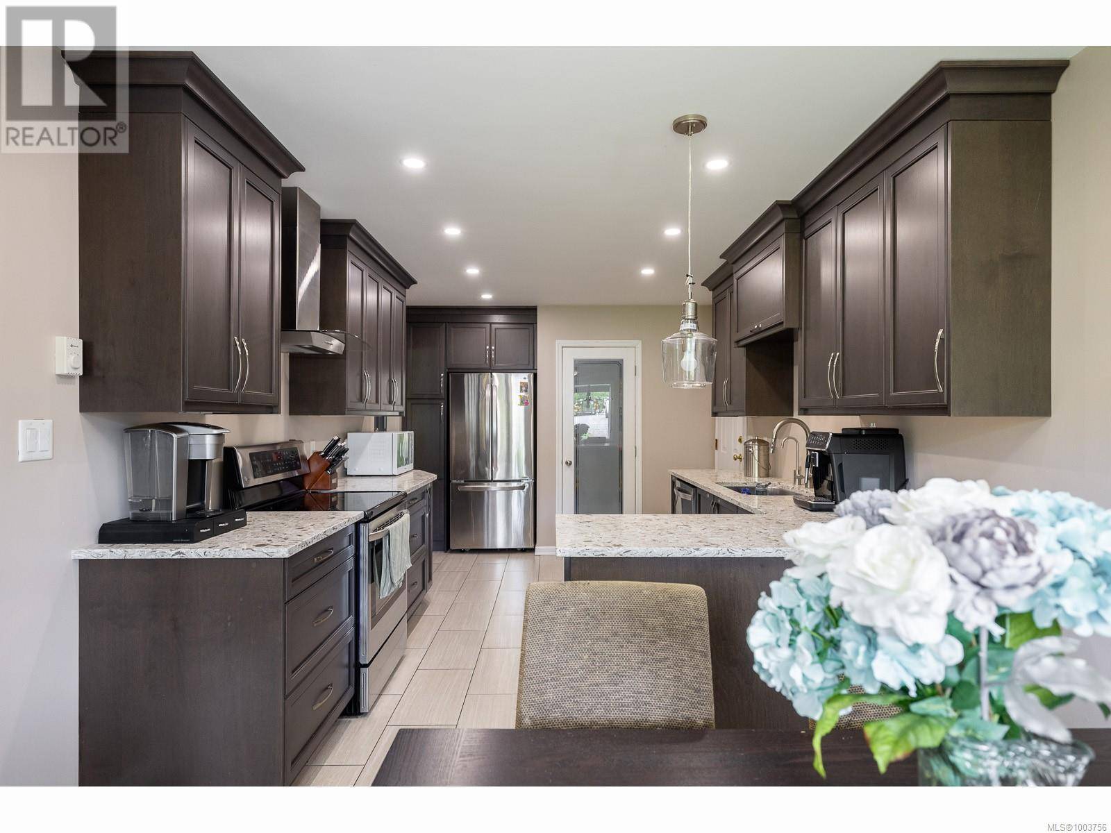 Nanaimo, BC V9S5V2,2071 East Wellington Dr